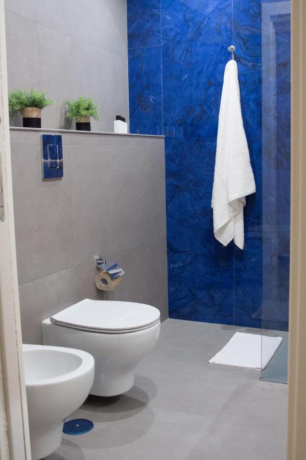 Blue Plebiscito Hotel เนเปิลส์ ภายนอก รูปภาพ